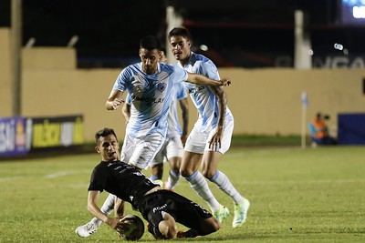 Tragédia? Não, mas pensa num time que mata o torcedor de raiva. Esse é o Londrina