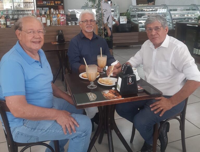 Discutindo alianças