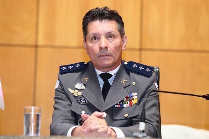 Acusado de descumprir medidas cautelares, deputado Capitão Assunção é preso pela PF