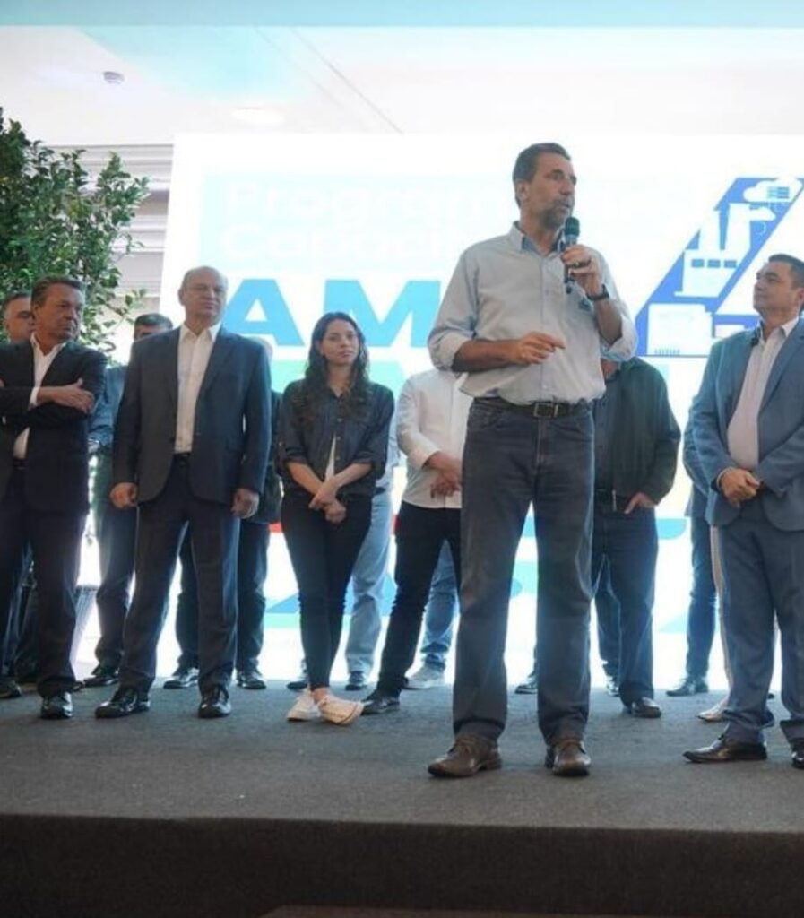 E lá pelos lados de Curitiba, Ricardo Barros sendo Ricardo Barros