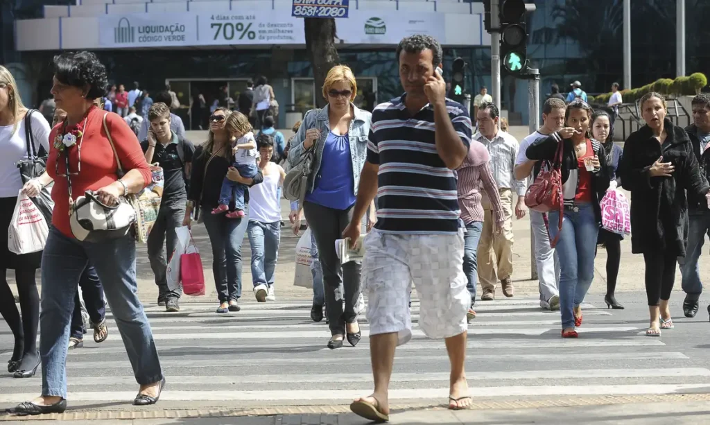 Taxa de desemprego é a menor desde 2014