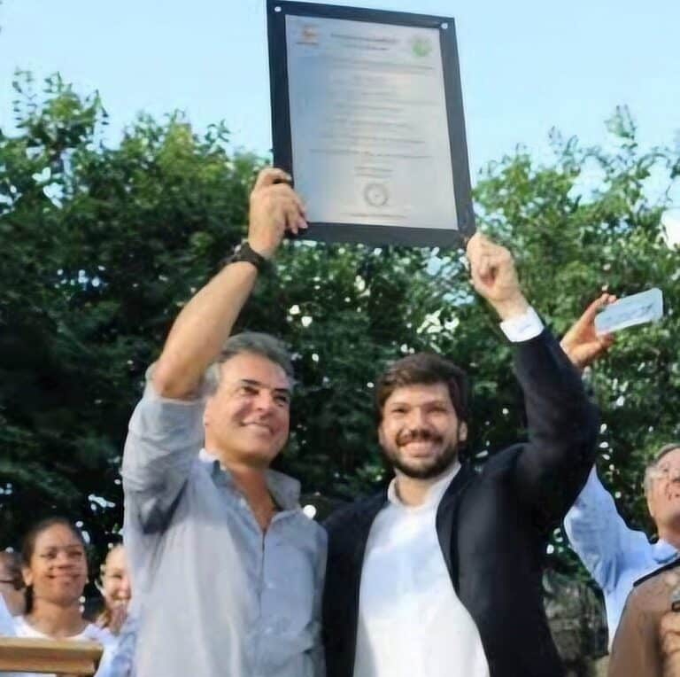 PSDB de Beto Richa vai com Tiago Amaral