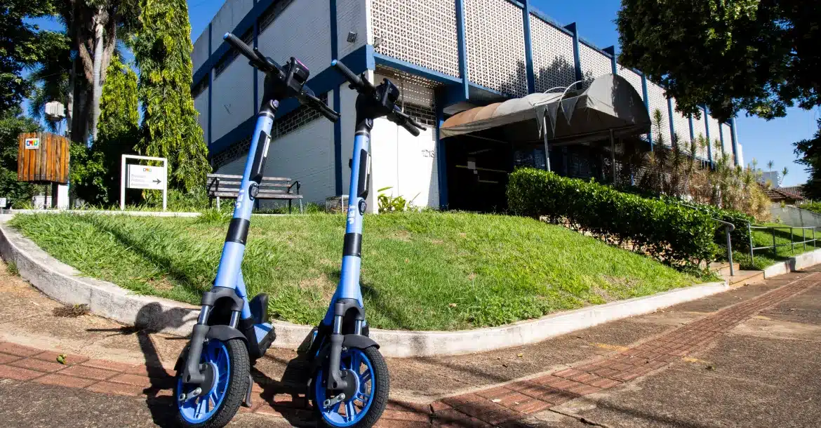 Londrina e os Patinetes