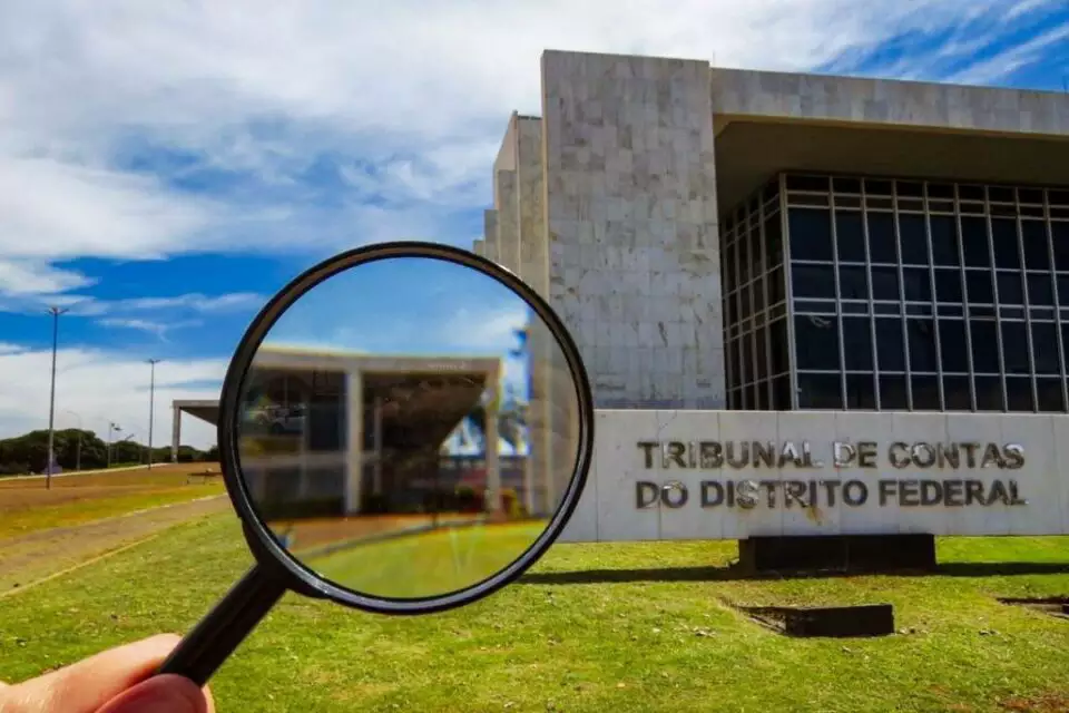 Olha só que beleza: TJ do Distrito Federal quer saber porque conselheiros o TC do DF receberam 780 mil em gratificações