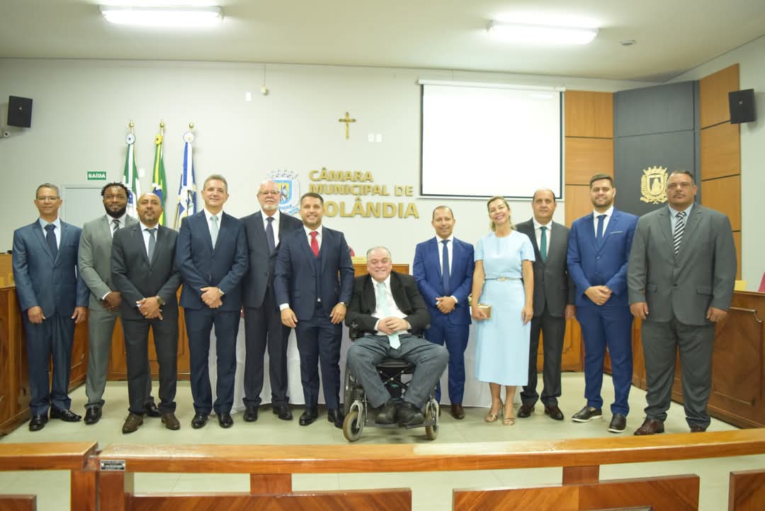 Em Rolândia Ailton Maistro é empossado para o segundo mandato