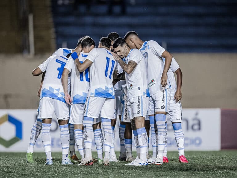 Hoje tem Londrina, no Café, para garantir o G4 do Campeonato Paranaense