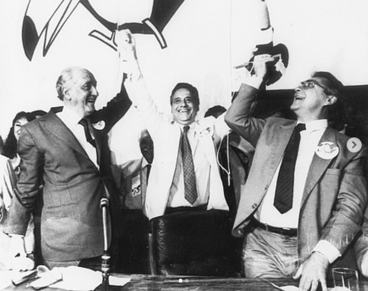 Perto das benesses, e longe das ruas. O PSDB engaveta a grande frase de sua fundação
