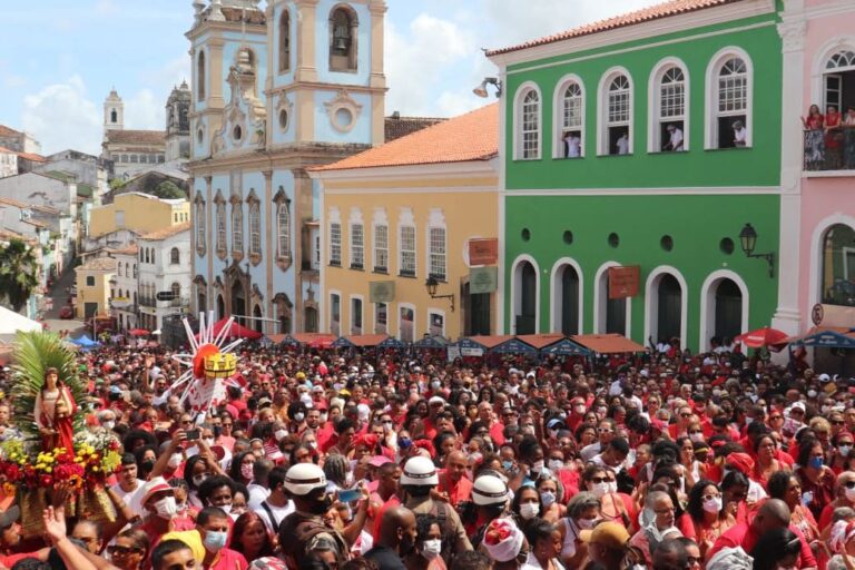 Projeto de lei visa incluir manifestações religiosas na Lei Rouanet