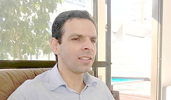 Partido NOVO manda nome de suspeito de envolvimento com PCC para o Conselho de Ética