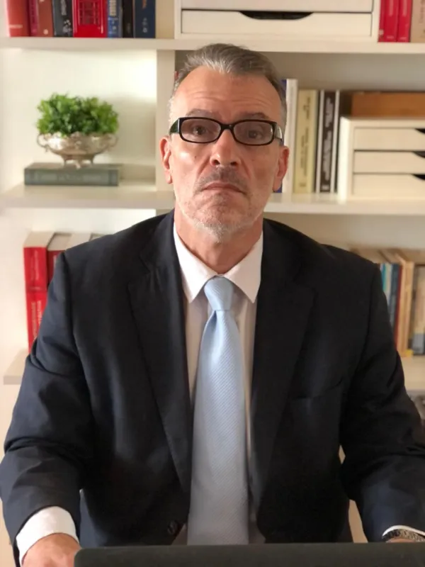 Justiça absolve prefeito de Rolândia na ação que pedia a cassação do registro da candidatura