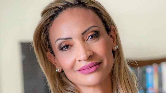 Professora Vânia Costa é efetivada como Secretária da Educação de Londrina