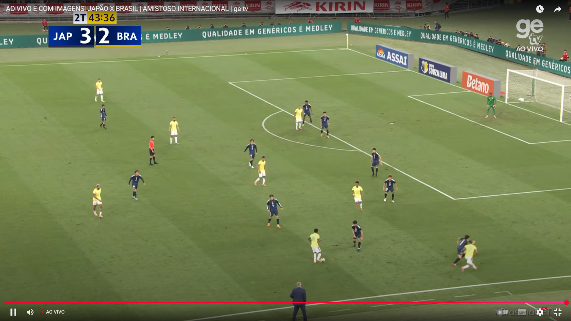 Brasil perde para o Japão. Foi a primeira derrota para os japoneses na história da Seleção