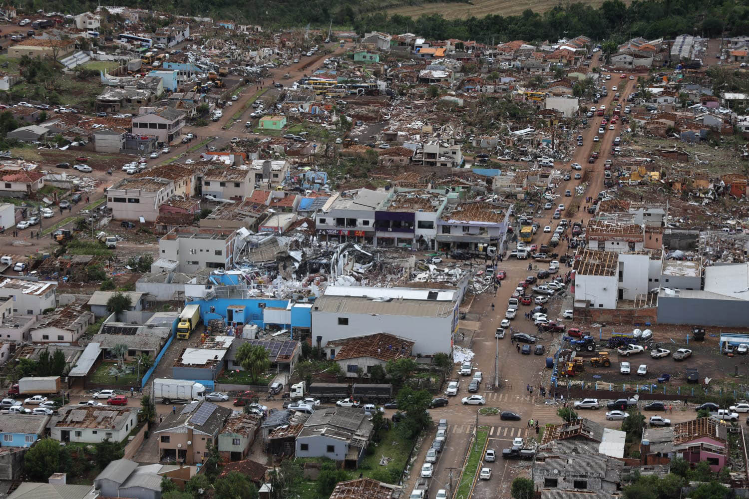 Confirmada mais uma morte no Paraná causada pela passagem do tornado no interior do Estado