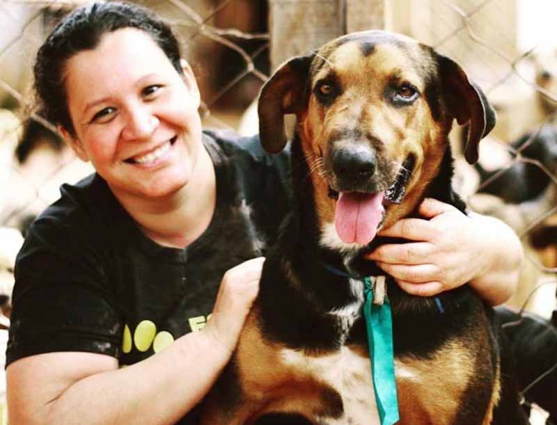 MP apresenta denúncia contra vereadora Anne da Ada, de Londrina