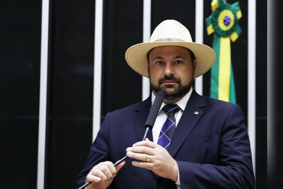 Deputado Geraldo Mendes desiste de tentar a reeleição