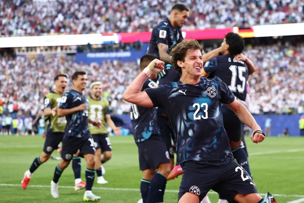 A Noite em que o Brasileirão Eliminou a Alemanha