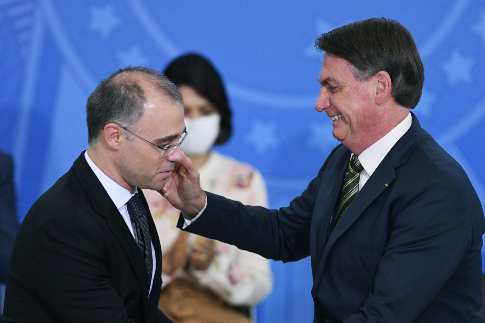 O satânico Dr. Me