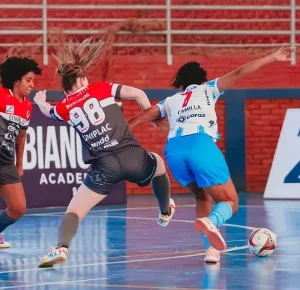 Londrina Futsal enfrenta Cascavel fora por vaga na final Paranaense Feminino